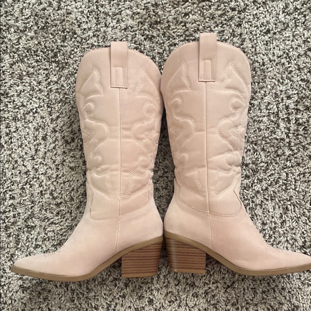 Women's Pink Western Boots